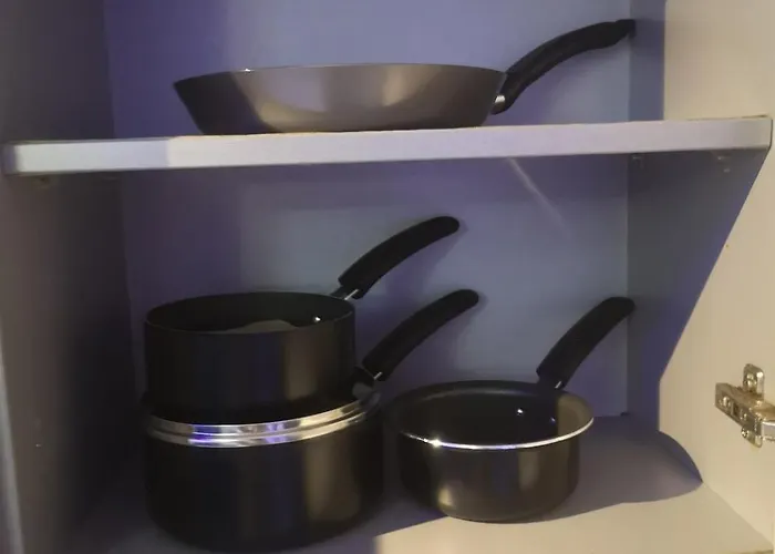 Modern 1 Bed Centre 公寓 布雷得佛