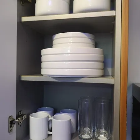 Modern 1 Bed Centre Apartment